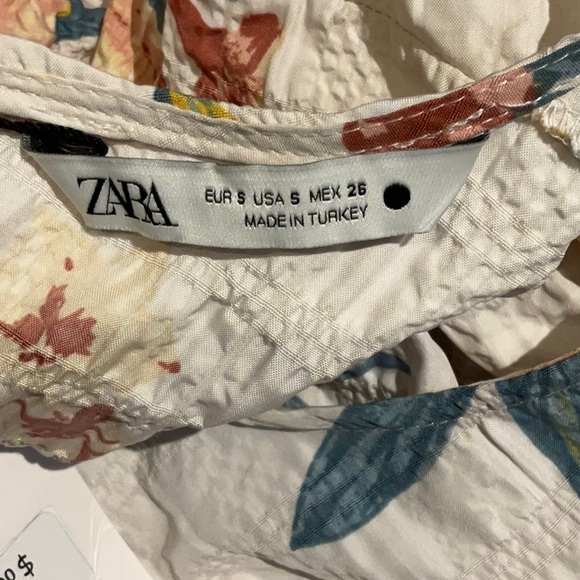 BNWT Zara The Sharon textured floral 3/4 sleeve dress 🧓🏼MT - Picture 3 of 6